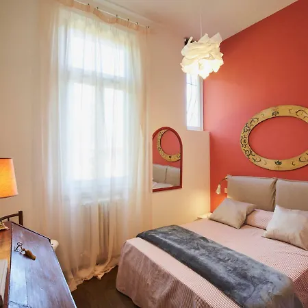 Nest Apartment