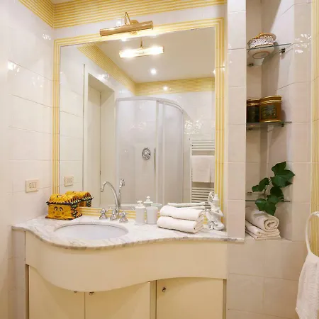 Nest Florence