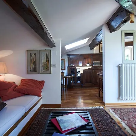 Nest Florence