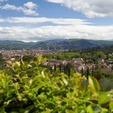 Nest * Florence